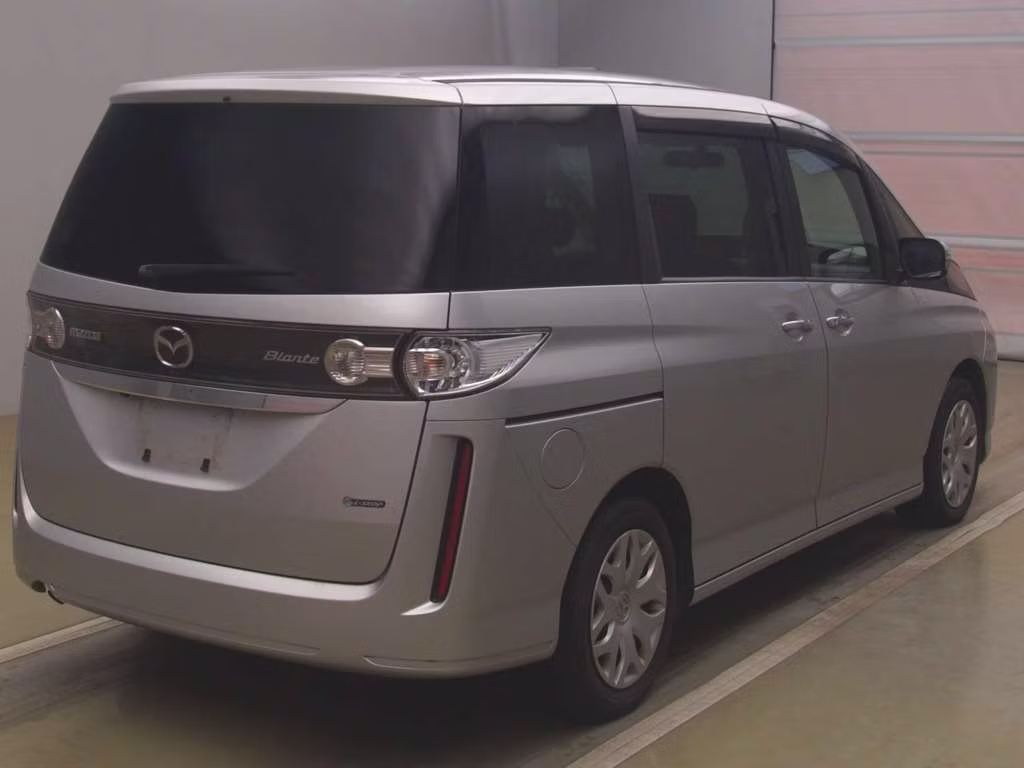 MAZDA BIANTE