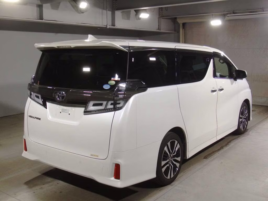 TOYOTA VELLFIRE