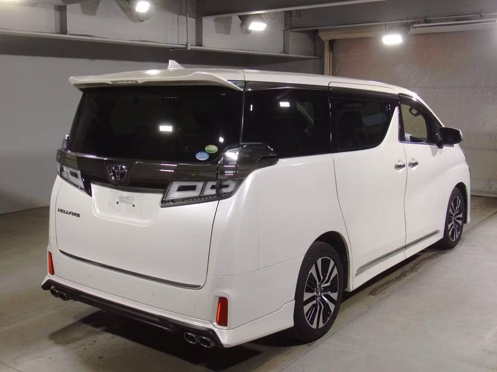 TOYOTA VELLFIRE
