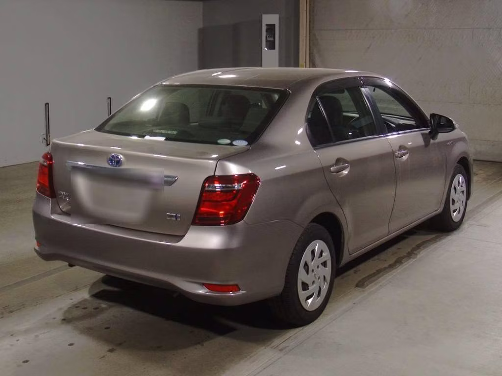 TOYOTA COROLLA AXIO