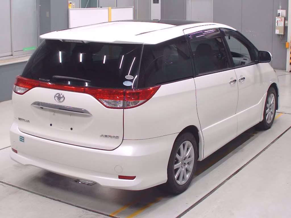 TOYOTA ESTIMA