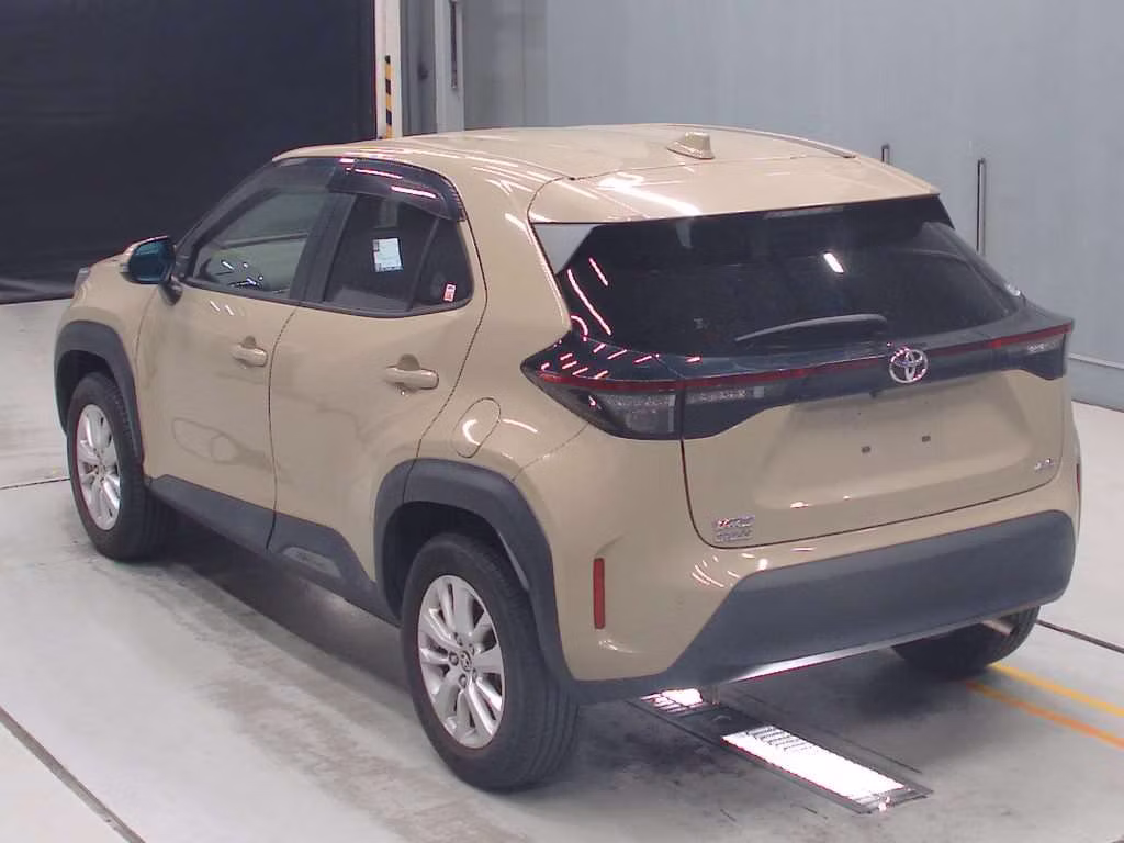 TOYOTA YARIS CROSS
