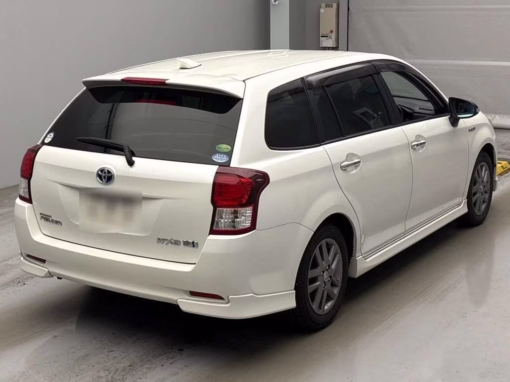 TOYOTA COROLLA FIELDER
