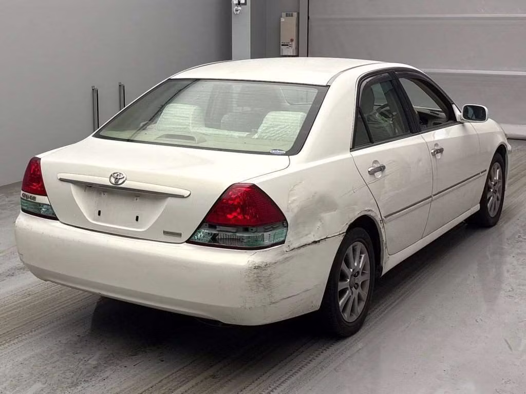 TOYOTA MARK II
