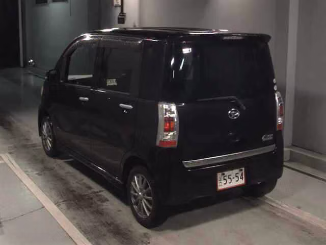 DAIHATSU TANTO EXE