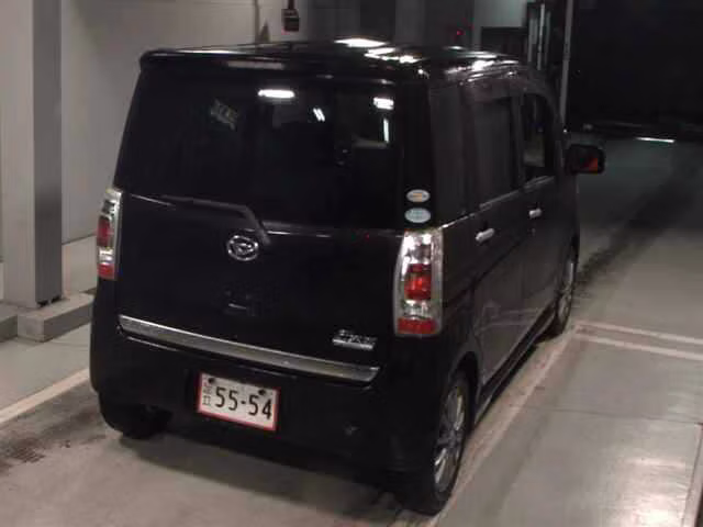 DAIHATSU TANTO EXE