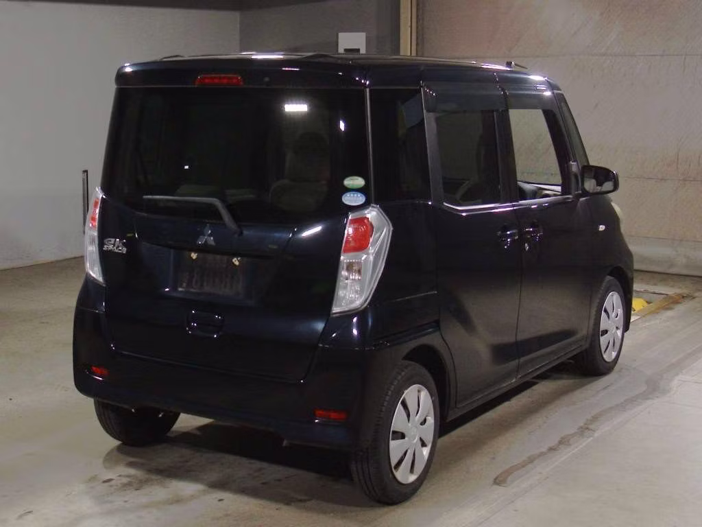 MITSUBISHI EK SPACE