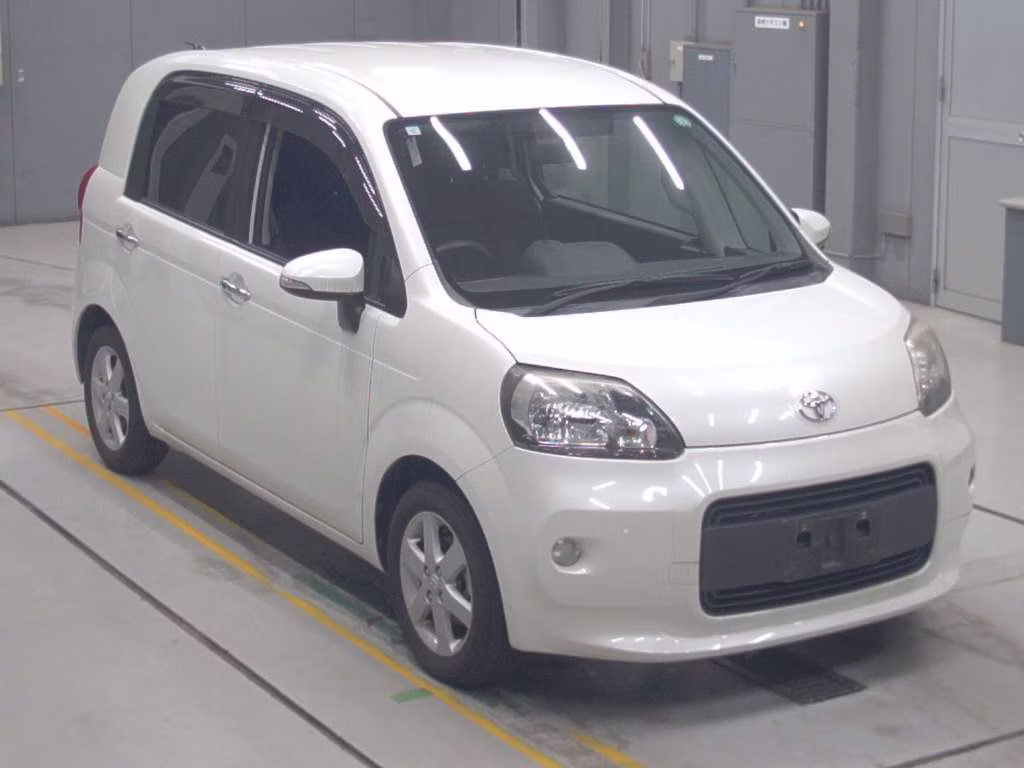 TOYOTA PORTE