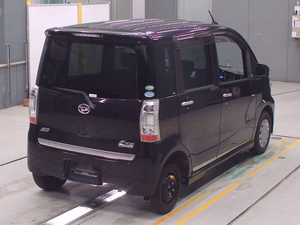 DAIHATSU TANTO EXE