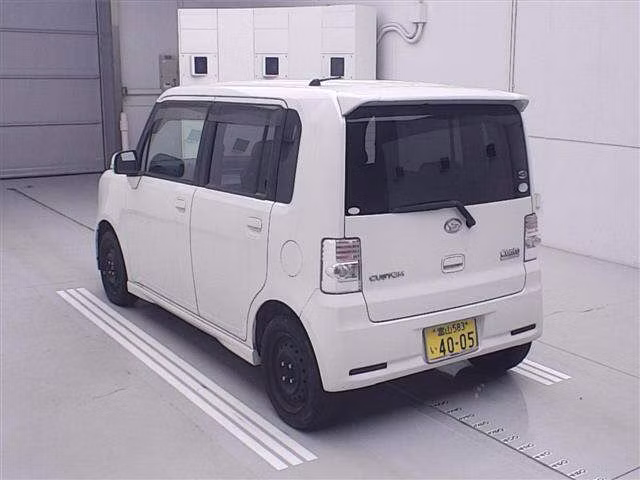 DAIHATSU MOVE CONTE