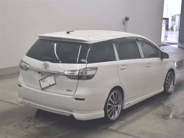 TOYOTA WISH