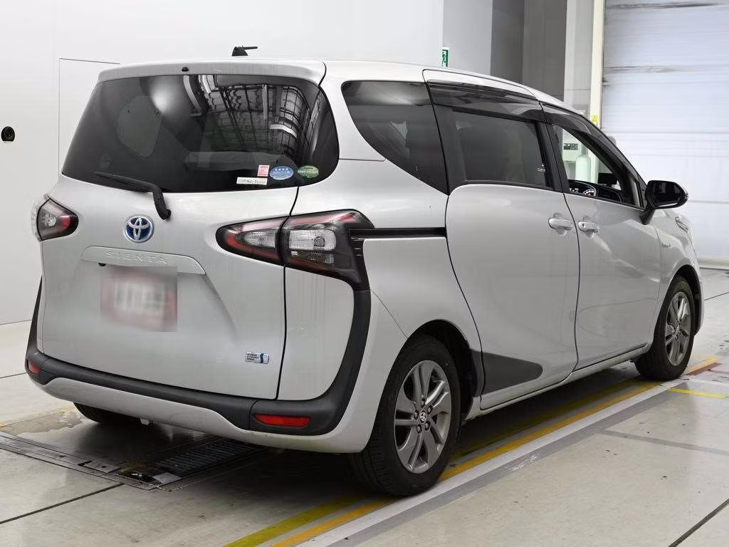 TOYOTA SIENTA