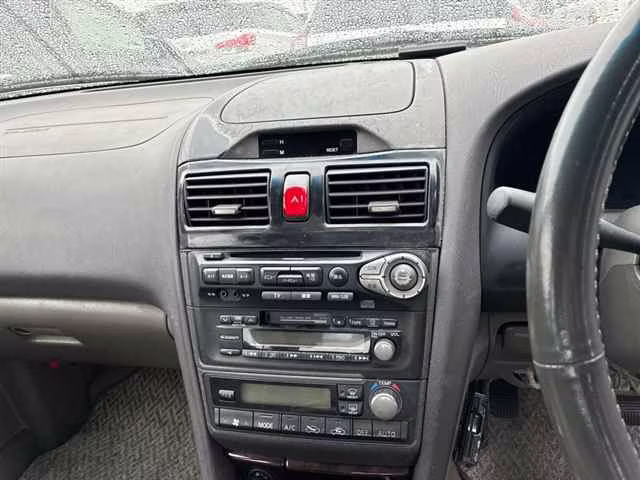 NISSAN CEFIRO