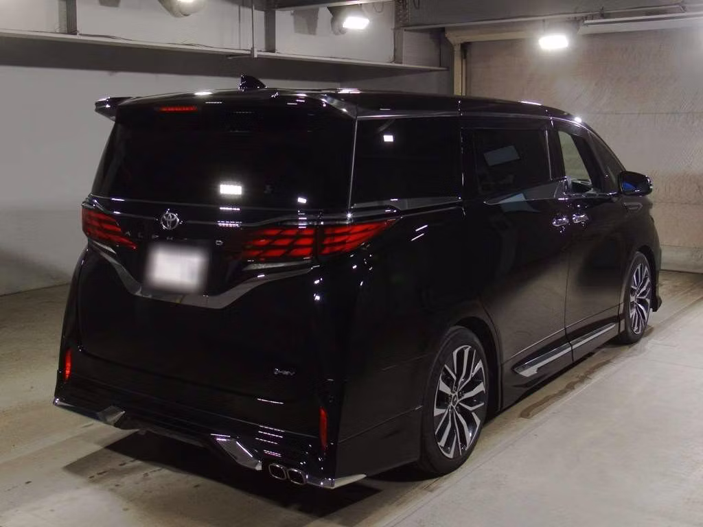 TOYOTA ALPHARD