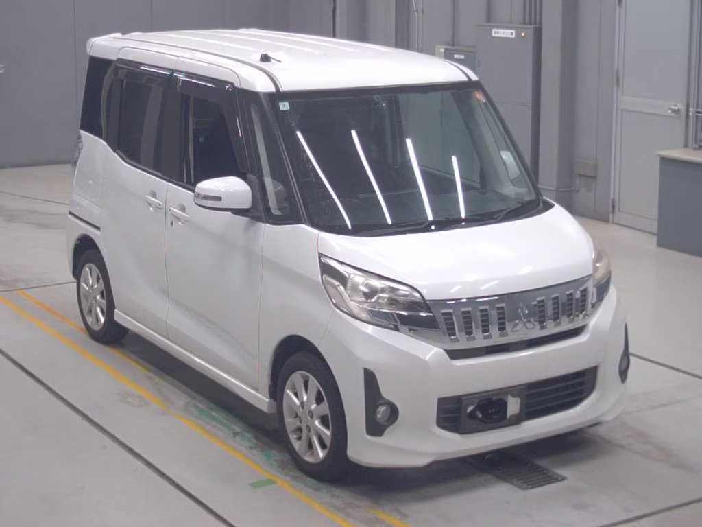 MITSUBISHI EK SPACE