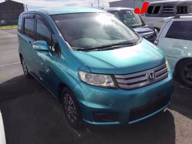 HONDA FREED SPIKE