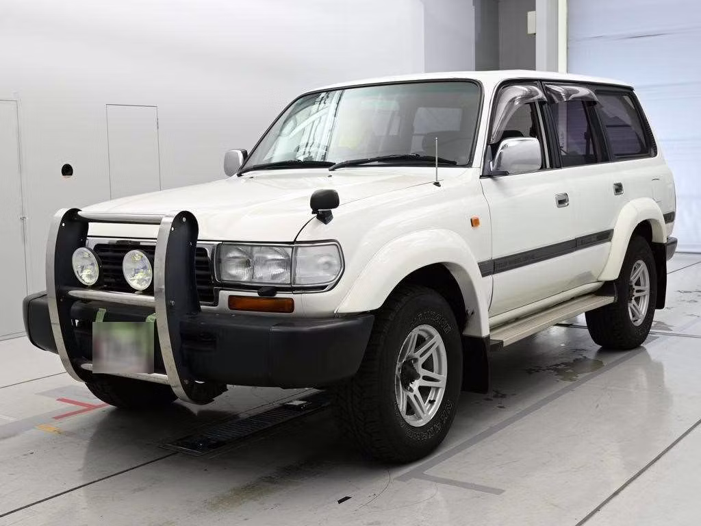 TOYOTA LAND CRUISER
