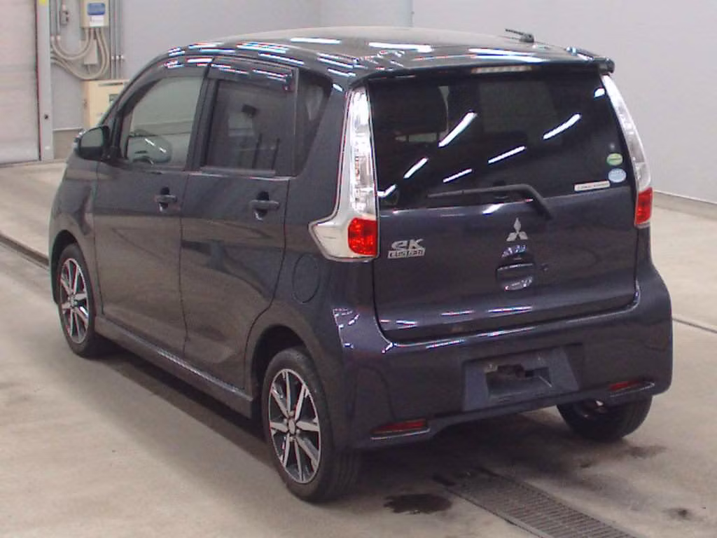 MITSUBISHI EK CUSTOM