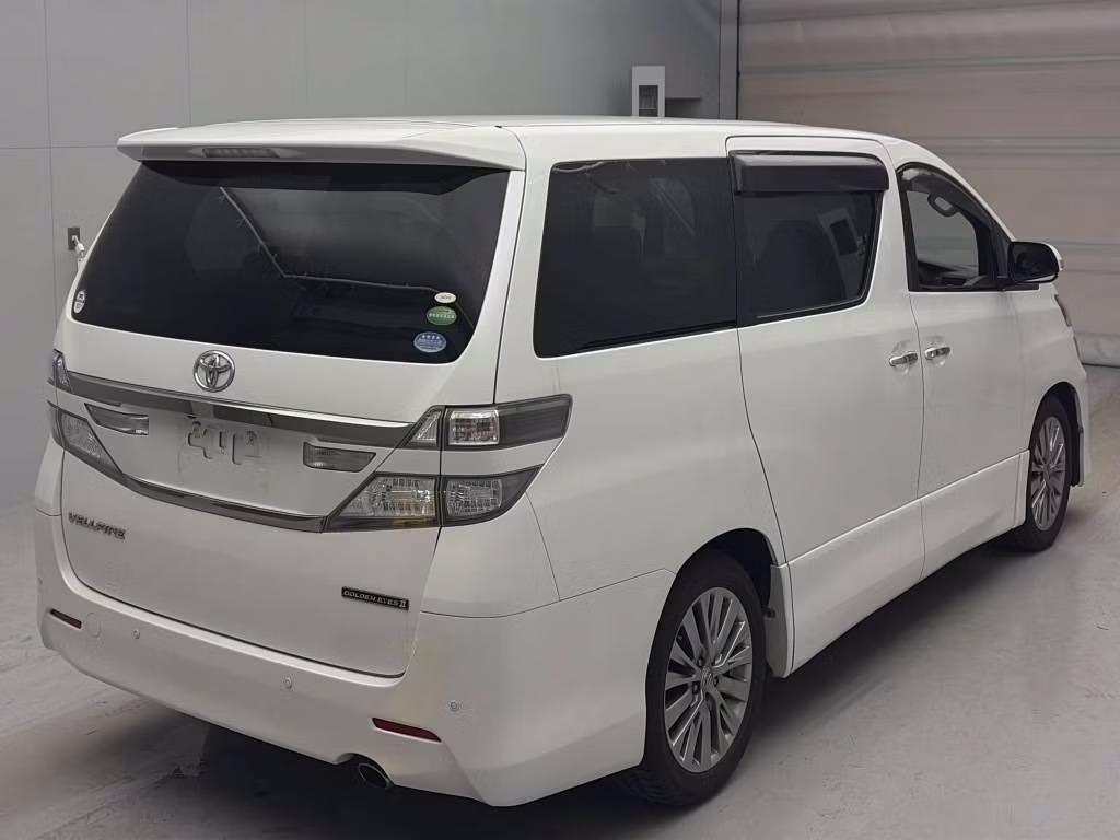 TOYOTA VELLFIRE