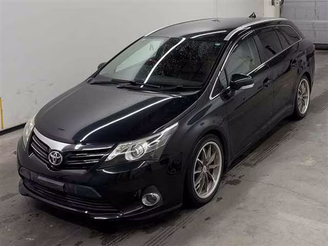 TOYOTA AVENSIS