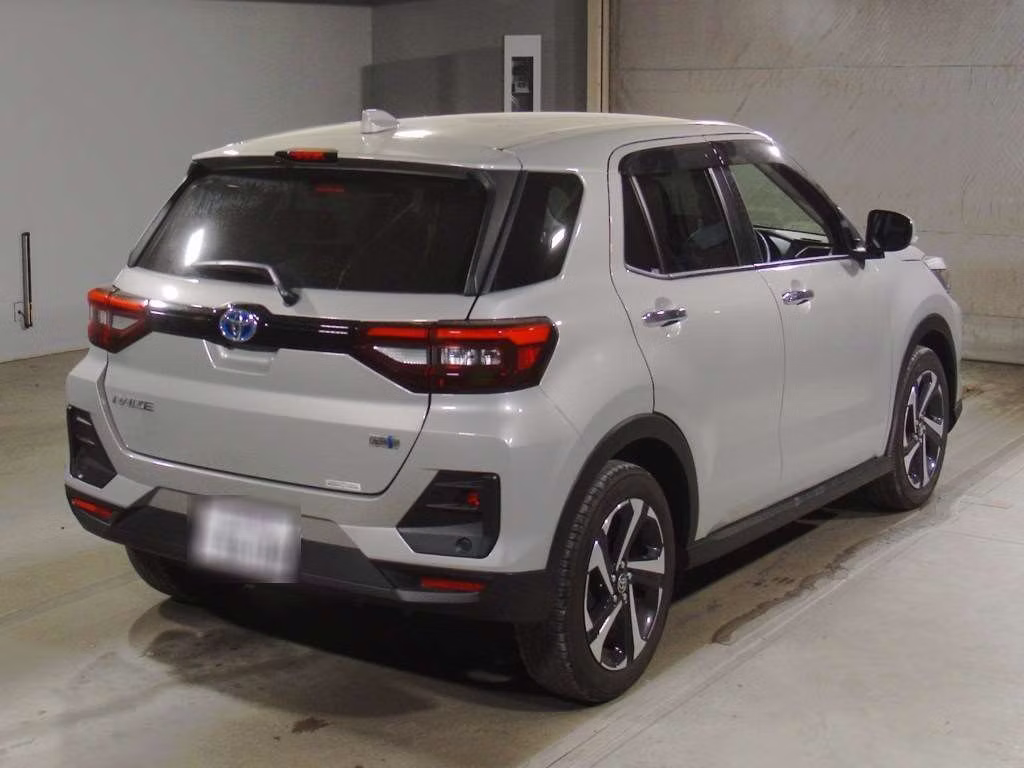 TOYOTA RAIZE
