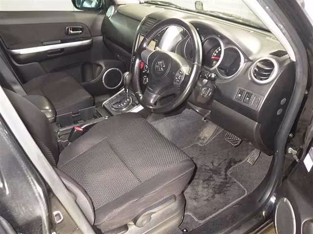 SUZUKI ESCUDO