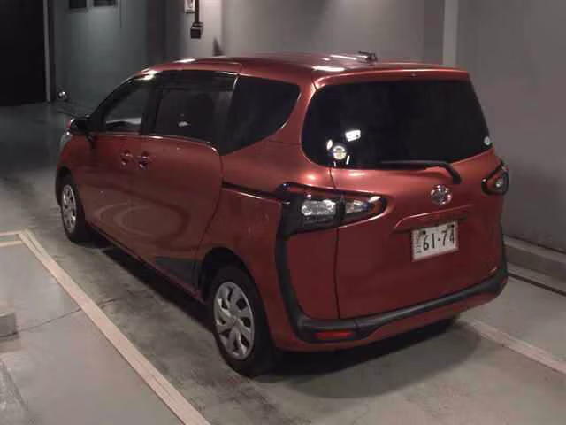 TOYOTA SIENTA