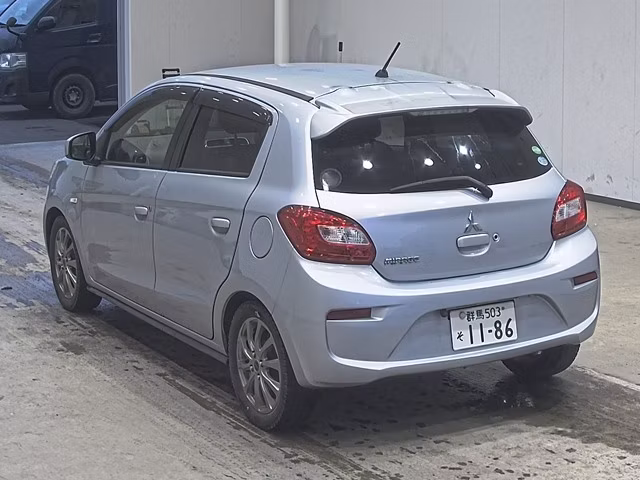MITSUBISHI MIRAGE
