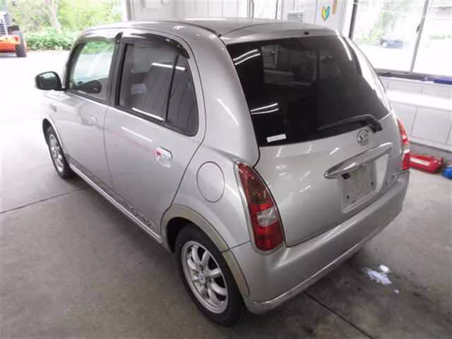 DAIHATSU MIRA GINO