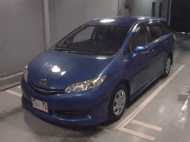 TOYOTA WISH