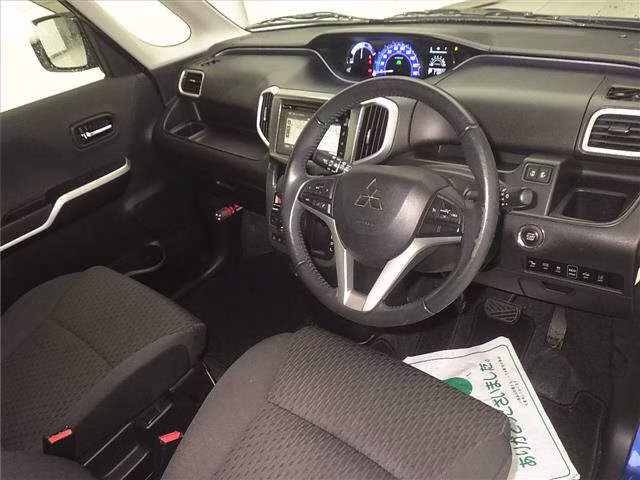 MITSUBISHI DELICA D:2