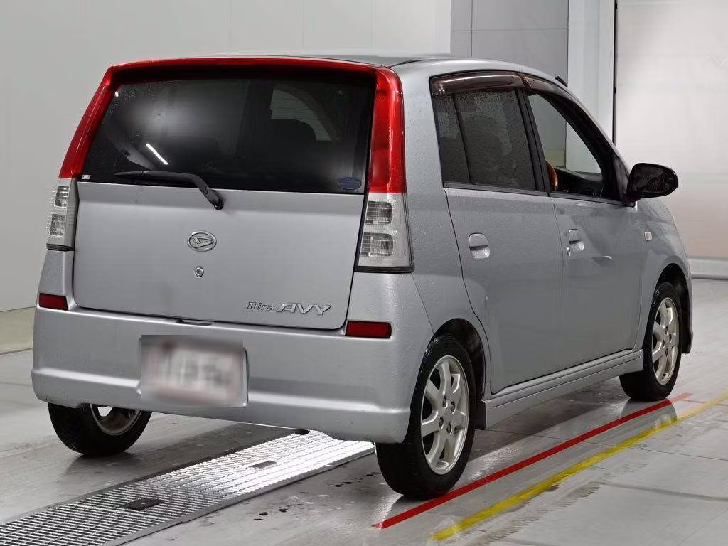 DAIHATSU MIRA AVY