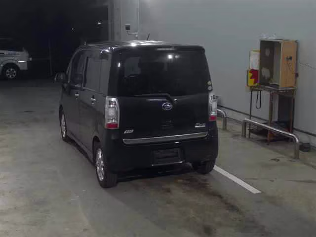 DAIHATSU TANTO EXE
