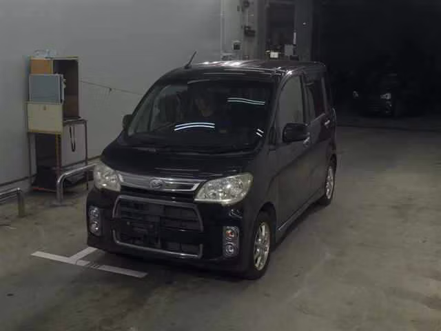 DAIHATSU TANTO EXE