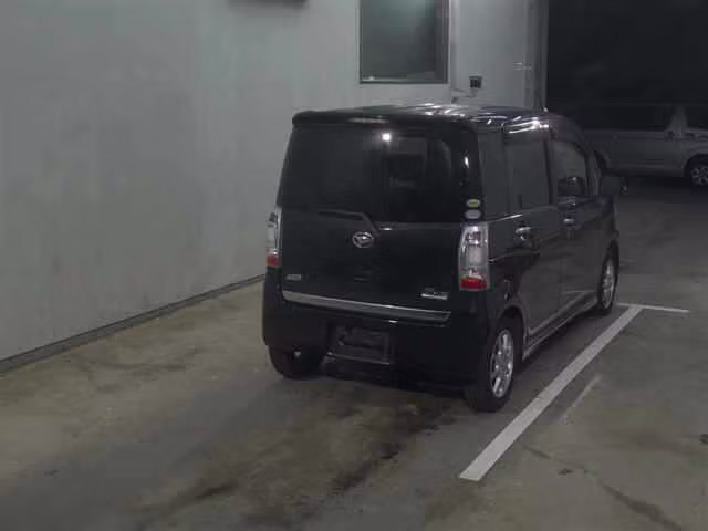 DAIHATSU TANTO EXE