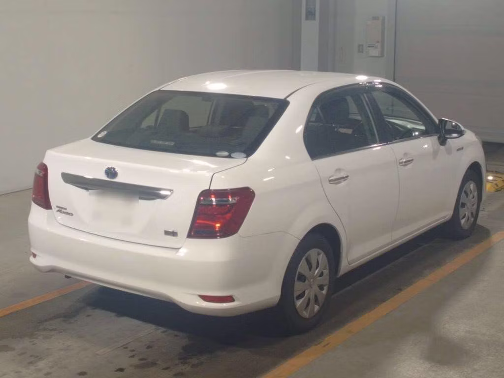 TOYOTA COROLLA AXIO
