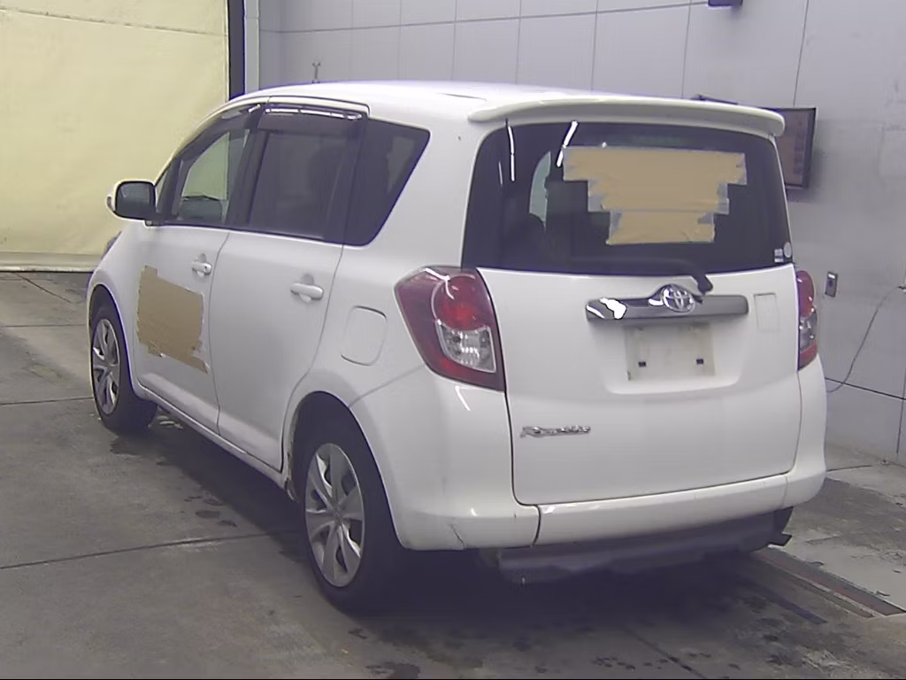 TOYOTA RACTIS