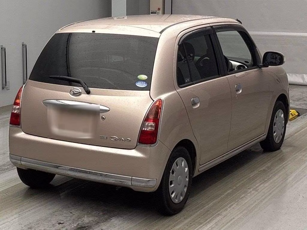 DAIHATSU MIRA GINO