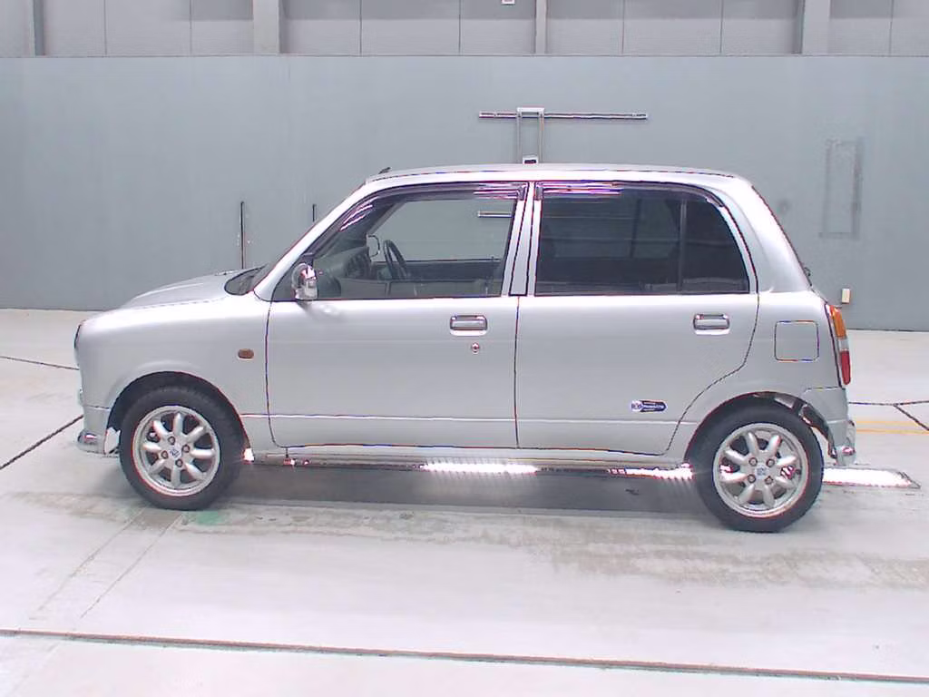 DAIHATSU MIRA GINO