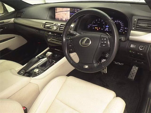 LEXUS LS460
