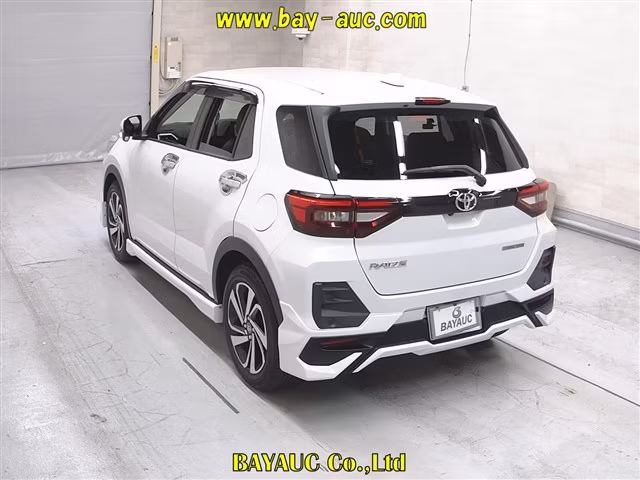 TOYOTA RAIZE