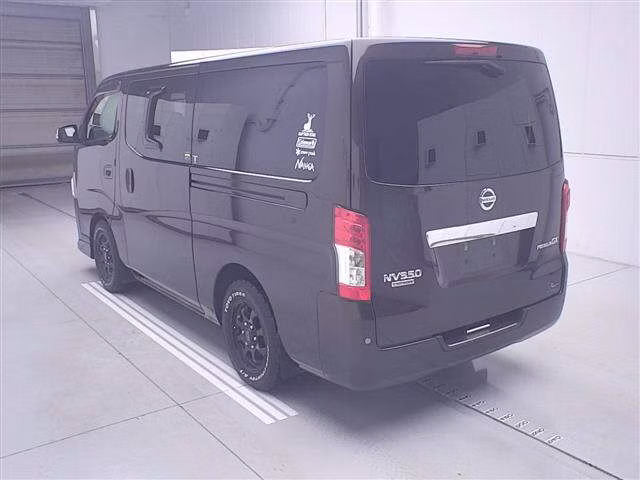 NISSAN NV350 CARAVAN