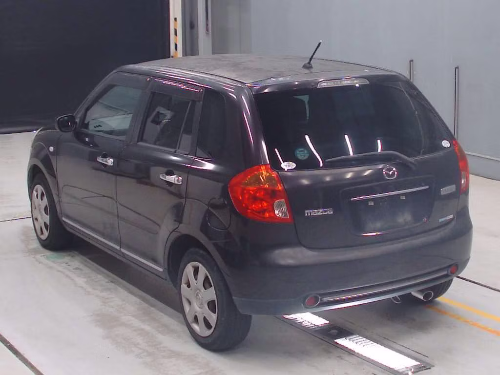 MAZDA VERISA