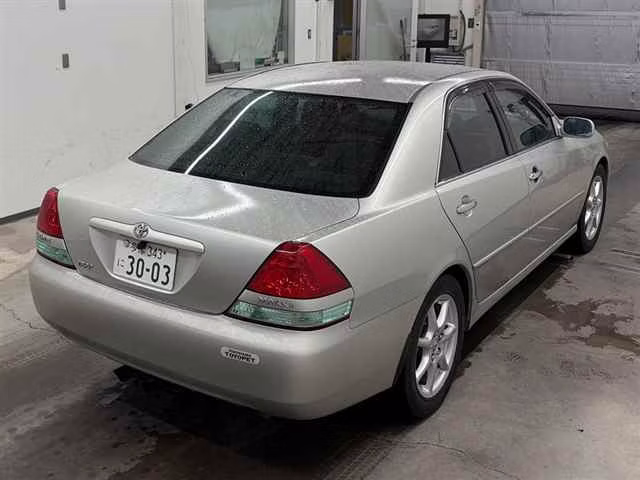 TOYOTA MARK II