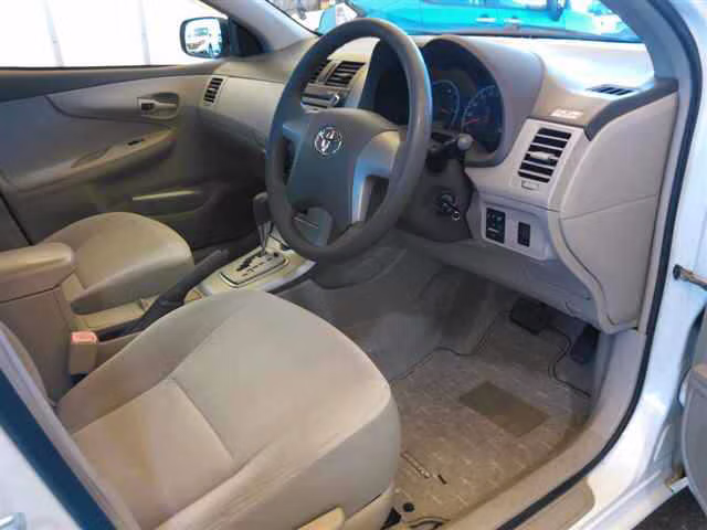 TOYOTA COROLLA AXIO