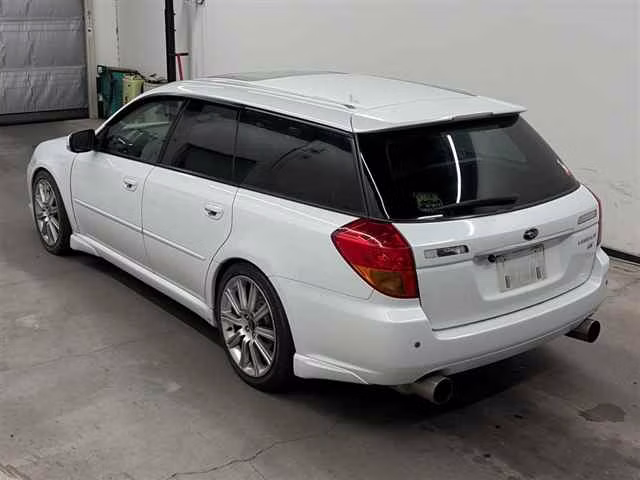 SUBARU LEGACY