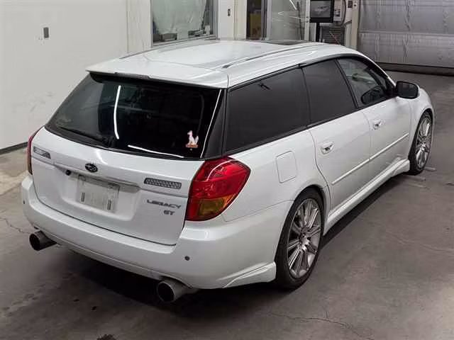 SUBARU LEGACY