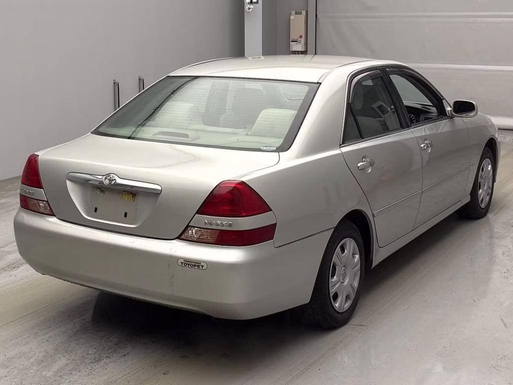 TOYOTA MARK II