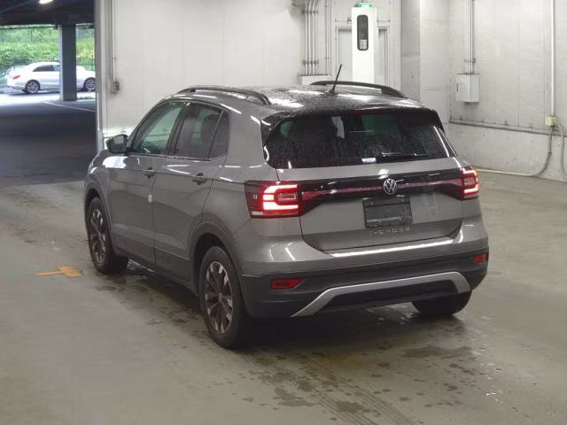 VOLKSWAGEN T-CROSS