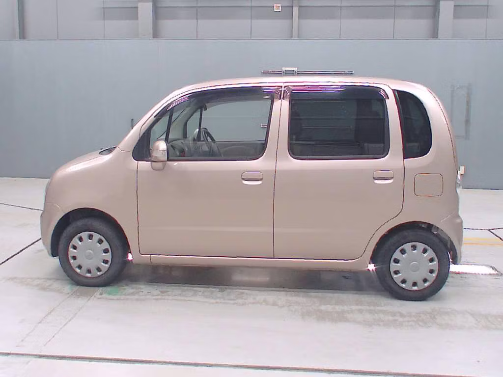 DAIHATSU MOVE LATTE